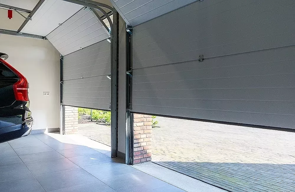 27 Garagedeuren VBV VS716 resize sectionaalpoorten