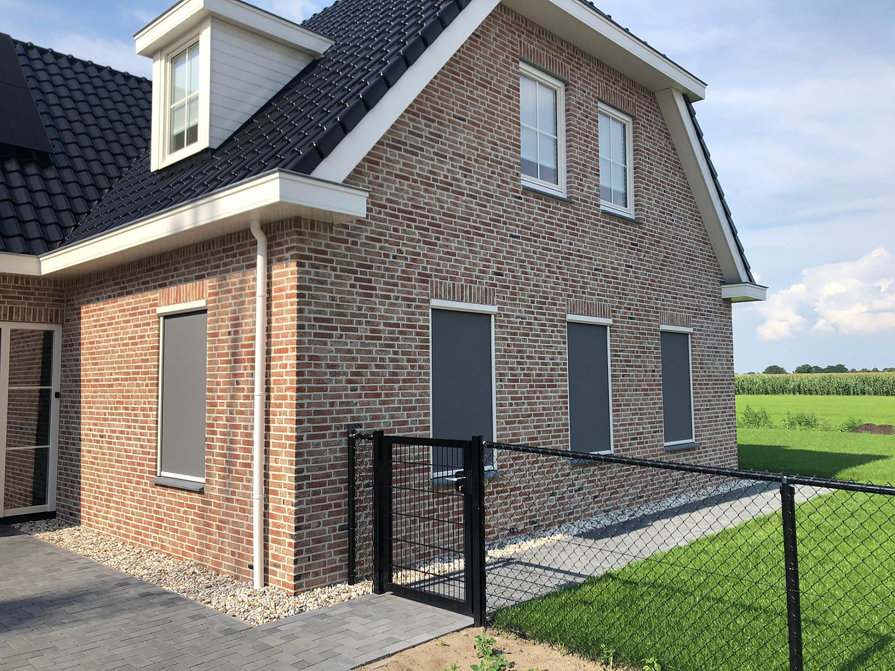 De9624ba e0c2 4d42 8bc9 cf5be7aad6e9