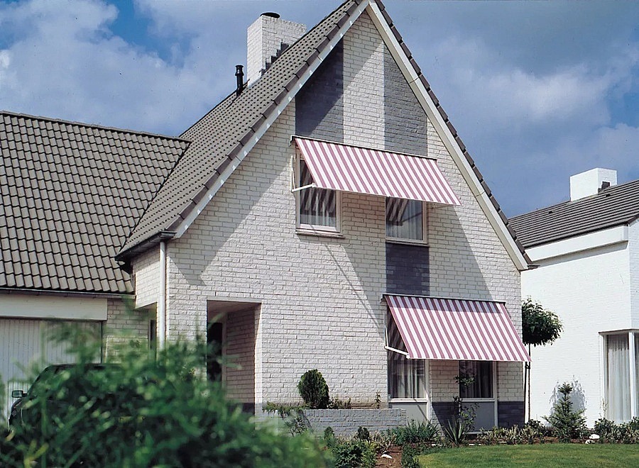 Uitvalschermen uitvalscherm doek zonwering uitval scherm - aan muur bevestigd - type zonnescherm - vaste arm - Verano product - maatwerk